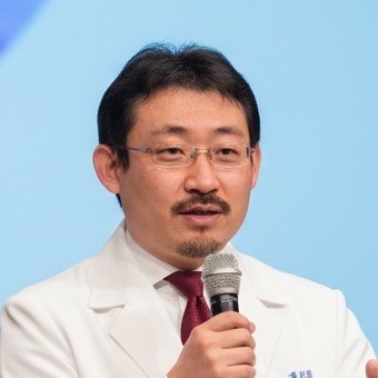 岡田 唯男の顔写真